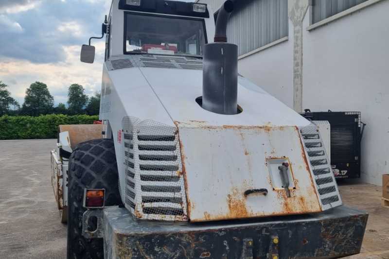 OmecoHub - Immagine BOMAG  BW216D3